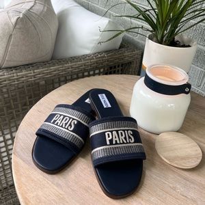 Steve Madden “Paris” slides size 8.5